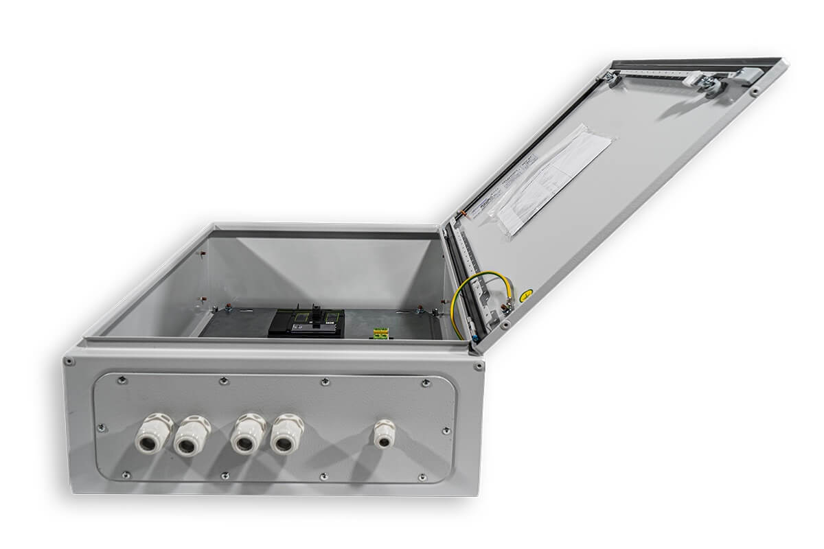 DC switchgear for Pylontech M1C rack batteries
